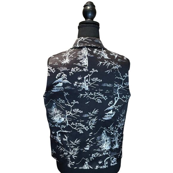 Chico's Black and Silver Asian inspired Embroidered Vest, Sz 1, 8 Regular - Picture 2 of 3
